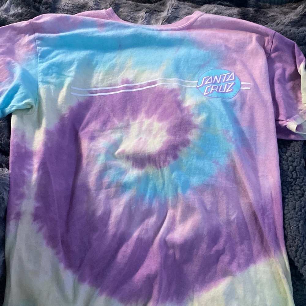 Santa Cruz t shirt